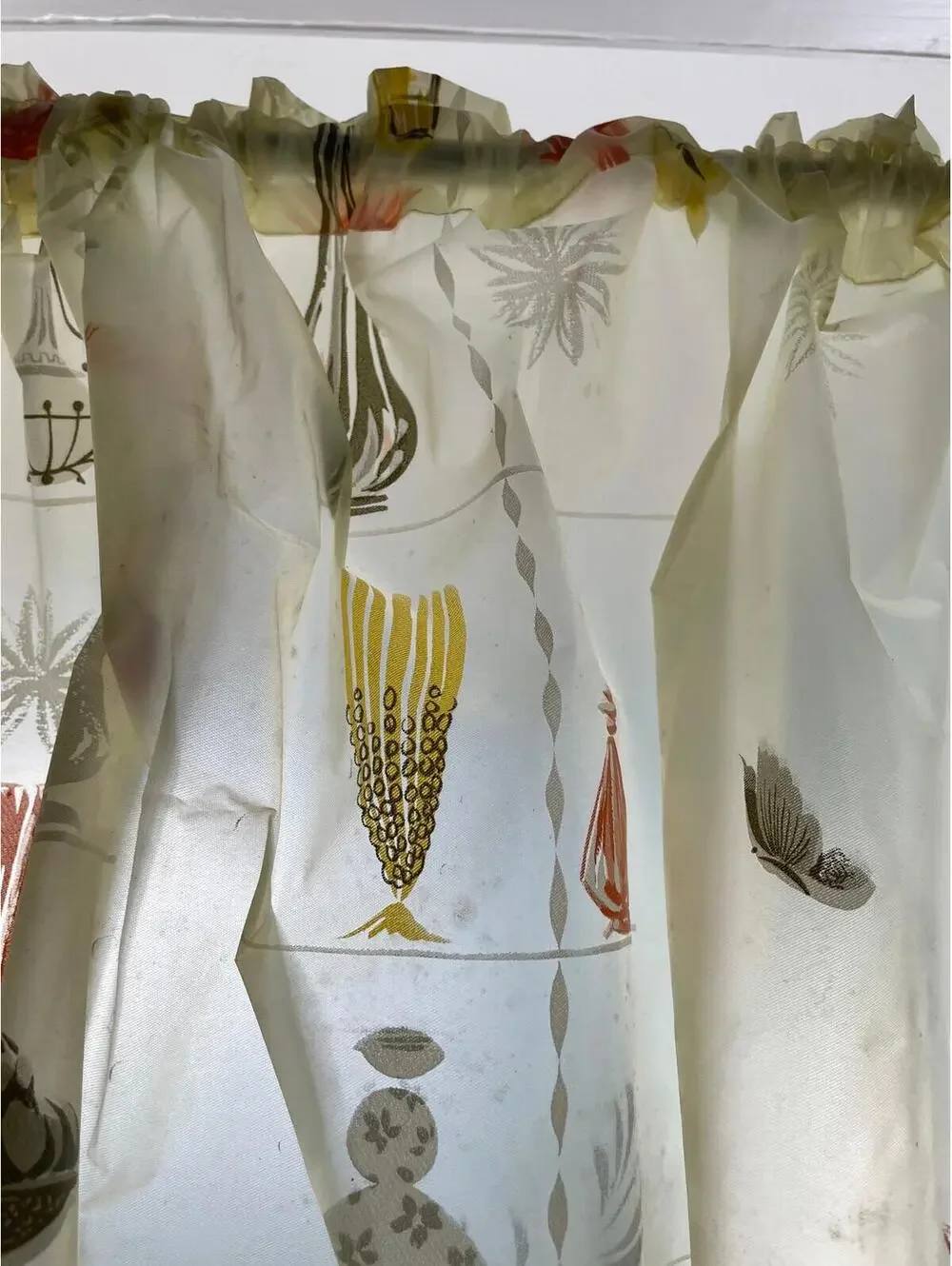 Vintage Plastic Camper Curtain: 1960s Mid Century Starburst Design